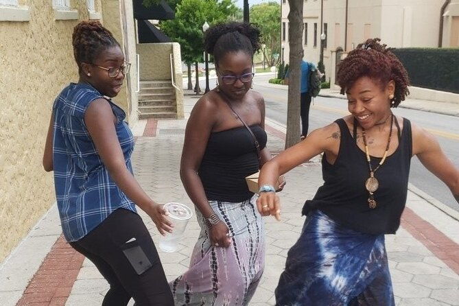 adventurous-scavenger-hunt-in-torrance-by-zombie-scavengers