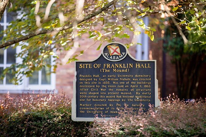 adventurous-walking-tour-of-university-of-alabama