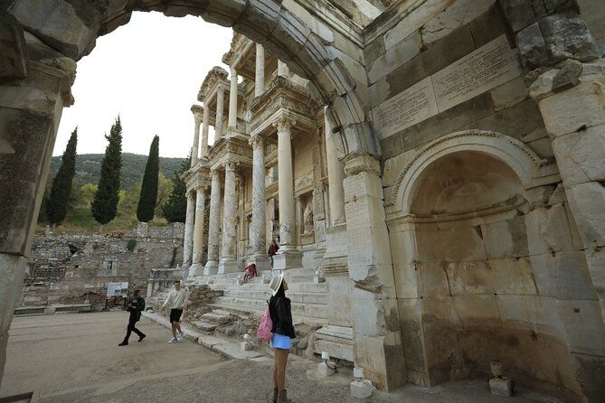 aegean-gems-travel-to-pamukkale-ephesus-kusadasi