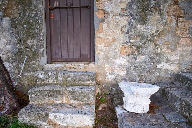 aegina-walking-tour-at-paliachora-mediavil-capital-of-aegina