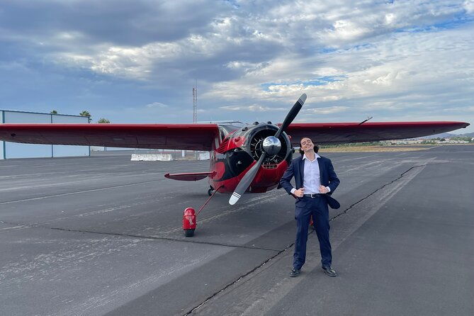 aerobatic-and-vintage-discovery-flights-over-wine-country