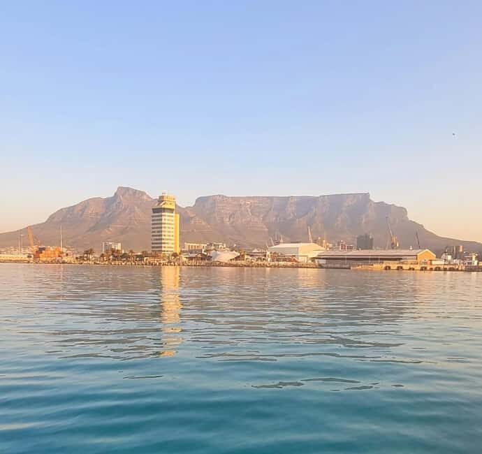 Africa is beautiful and natural , especially Cape Town - Exploring the Natural Wonders of Western Cape
