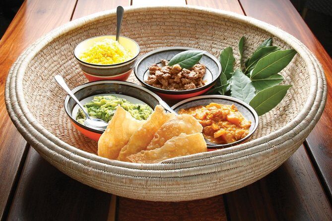 African Dinner Experience from Cape Town - Pickup and Transportation