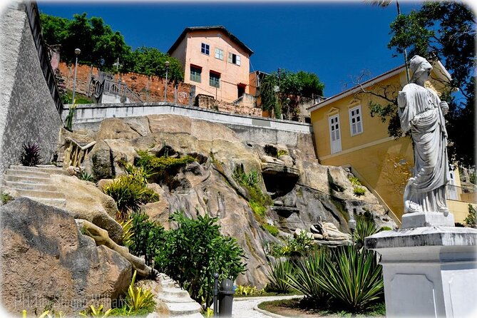 african-heritage-and-docks-walking-tour