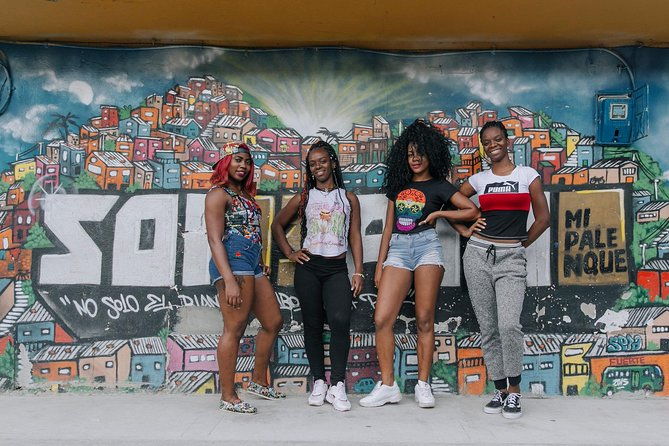 african-music-roots-private-tour-in-comuna-13-medellin