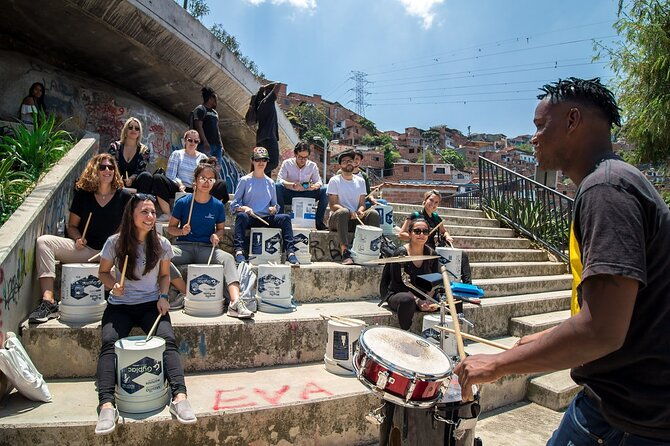 african-music-roots-private-tour-in-comuna-13-medellin