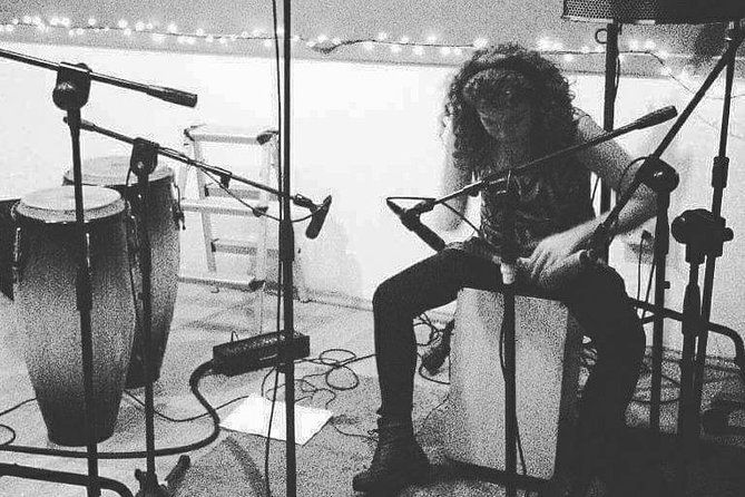 afro-peruvian-cajon-with-paloma-pereira