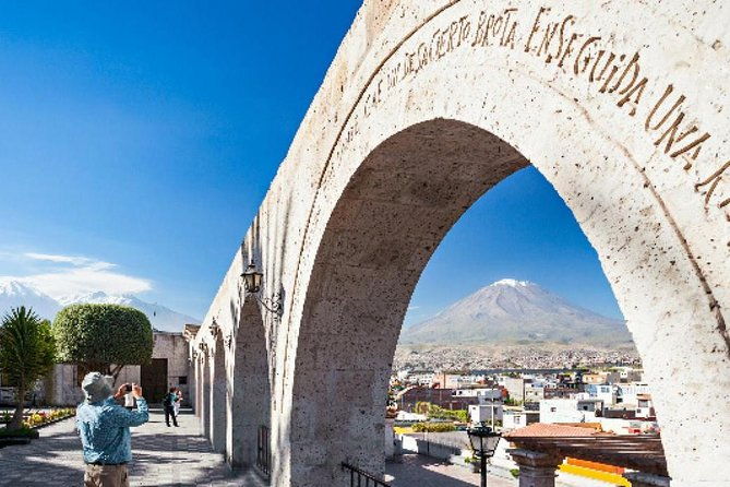 afternoon-arequipa-city-tour-with-santa-catalina-monastery