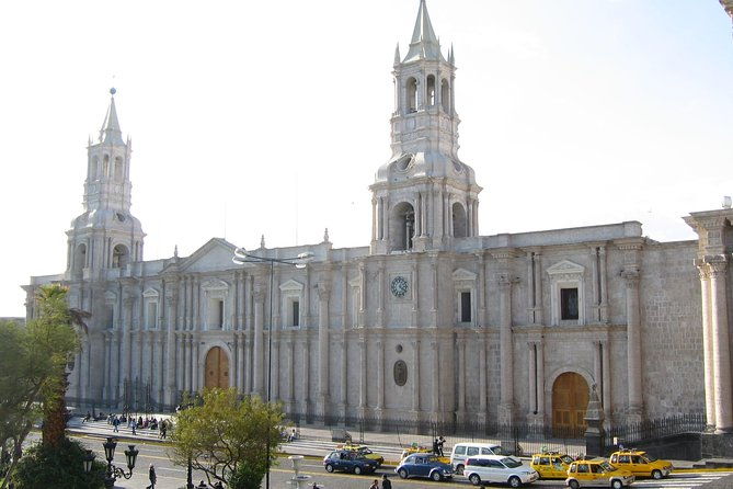 afternoon-arequipa-city-tour-with-santa-catalina-monastery
