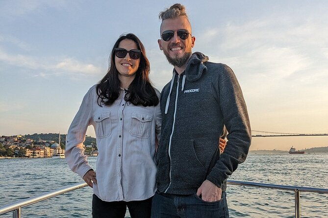 afternoon-bosphorus-cruise-luxury-yacht-with-professional-guide