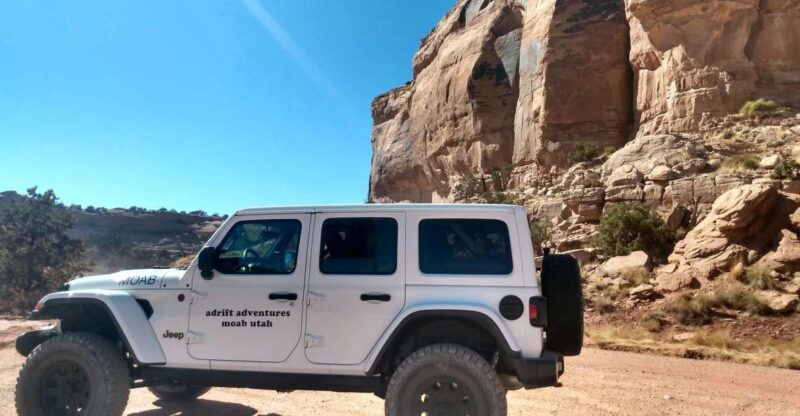 afternoon-canyonlands-island-in-the-sky-4x4-tour