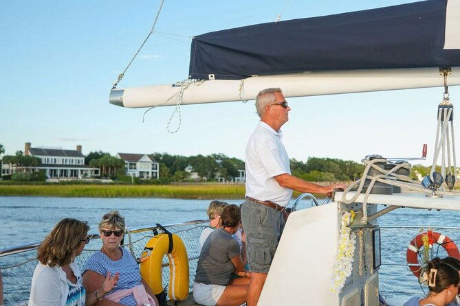 afternoon-charleston-historic-harbor-sail-lux-catamatan