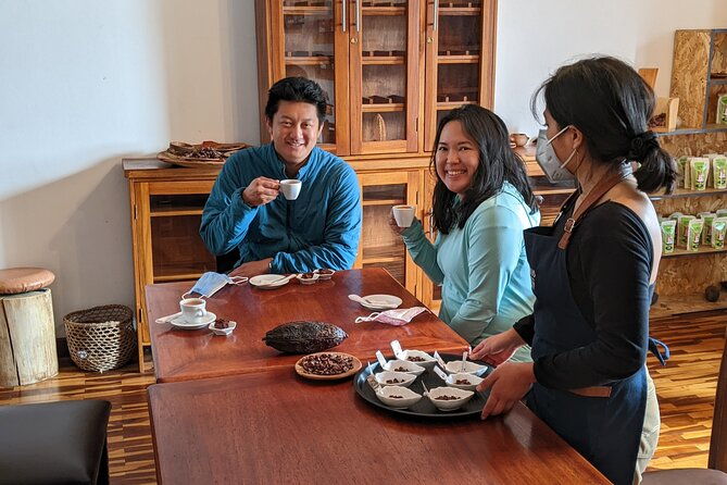 afternoon-coffee-in-quito-foodie-tour-with-empanada-cooking-class