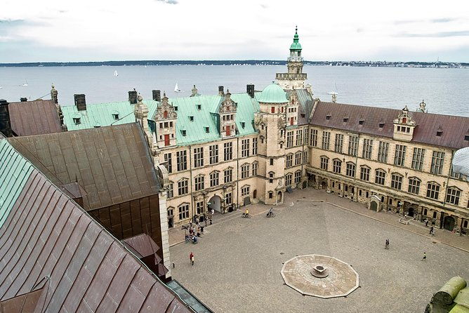 afternoon-hamlet-castle-tour-to-a-unesco-world-heritage-site-2