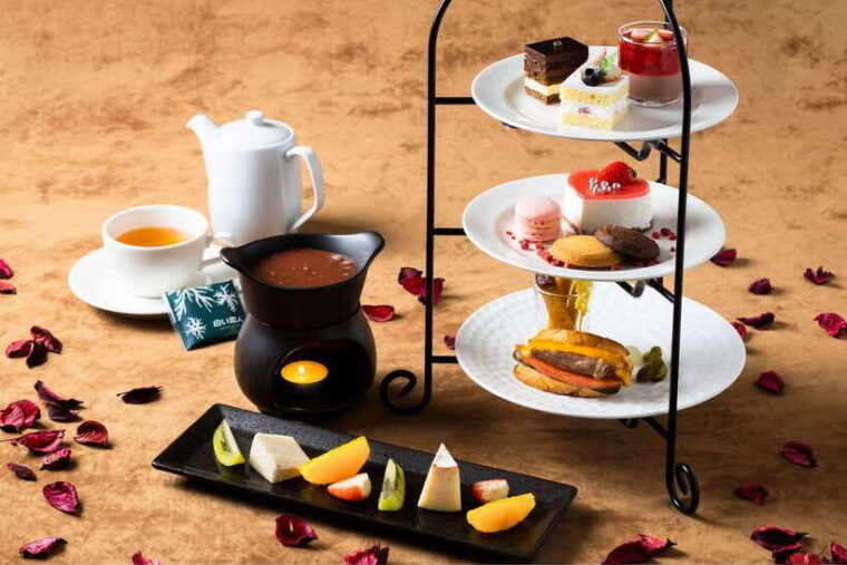 afternoon-hi-tea-floating-village-in-siem-reap