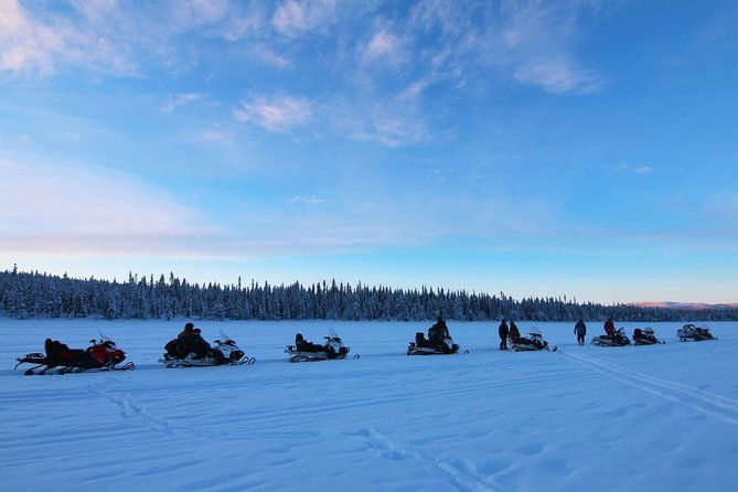 afternoon-snowmobile-tour