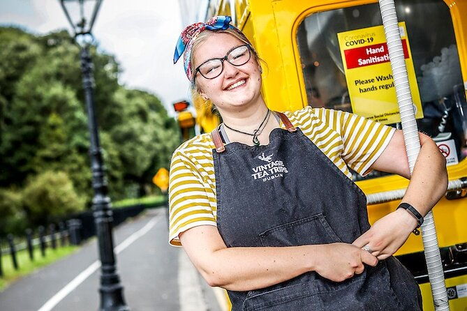 afternoon-tea-bus-tour-in-dublin
