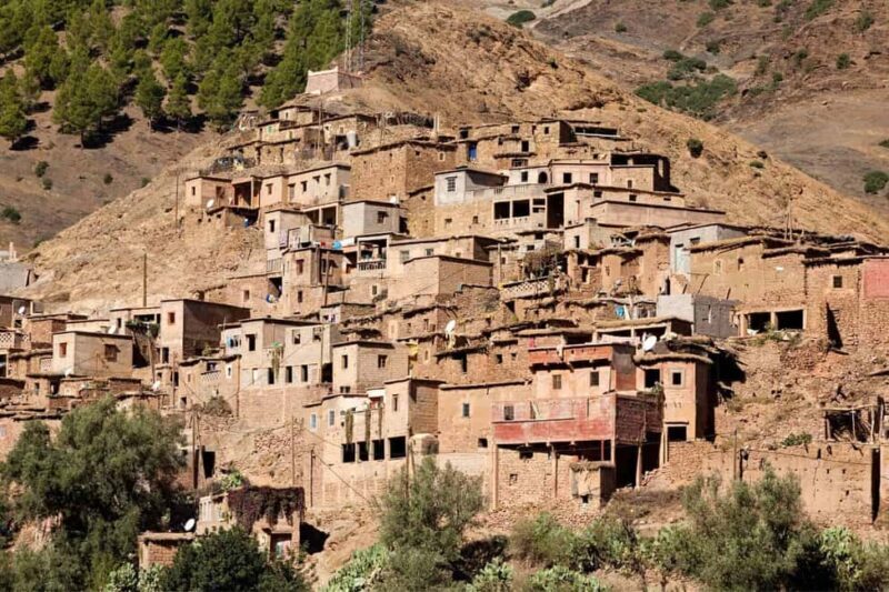Agadir: Atlas Mountains Cross Berber Villages Tour - Authenticity and Caveats: What the Reviews Say
