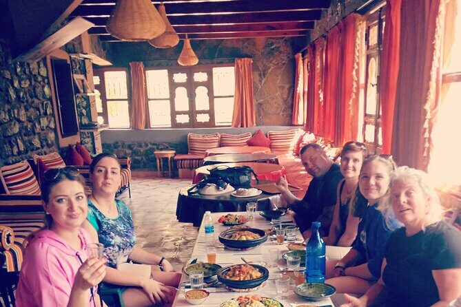Agafay Desert: Camel ride, dinner and fire show - Who is this tour ideal for?