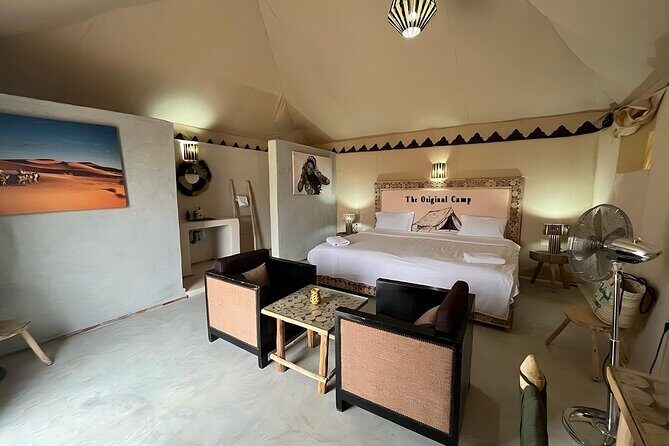 Agafay Desert Luxury Overnight Stay with Magical Dinner Shows - FAQ