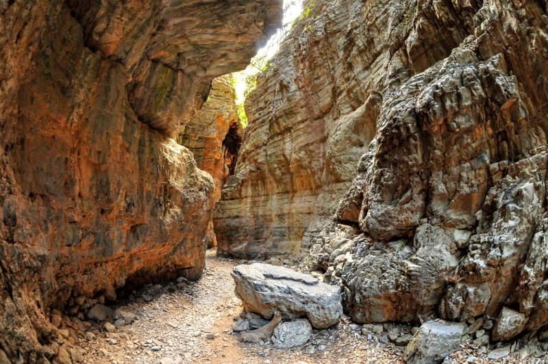 Agia Galini/Matala: Imbros Gorge & Frangokastello Day Tour - Exploring the Imbros Gorge & Frangokastello: A Detailed Review of a Crete Day Adventure