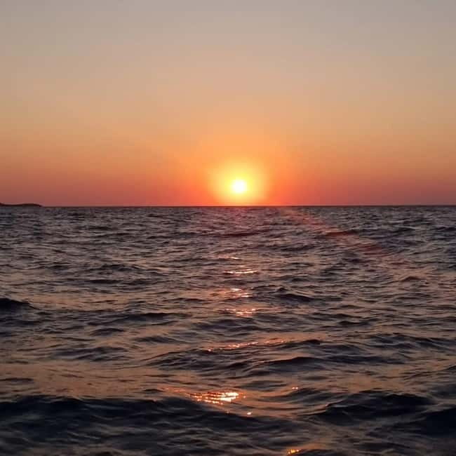 Agia Pelagia: Sunset Motorboat Tour with Soft Drinks - Practical Tips for a Smooth Experience