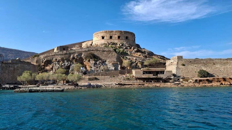 Agios Nikolaos: Catamaran to Spinalonga + Dinner & Transfer - FAQ