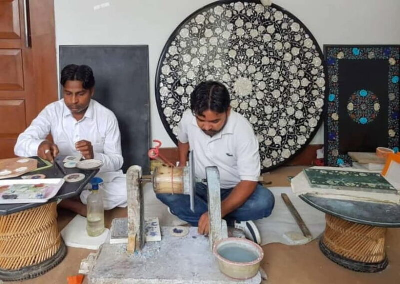 Agra Artistic Heritage Trails: Guided Walking Tour by Foot - Key Points