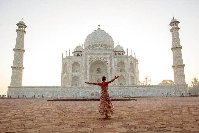 Agra City Tour By Car - Key Points