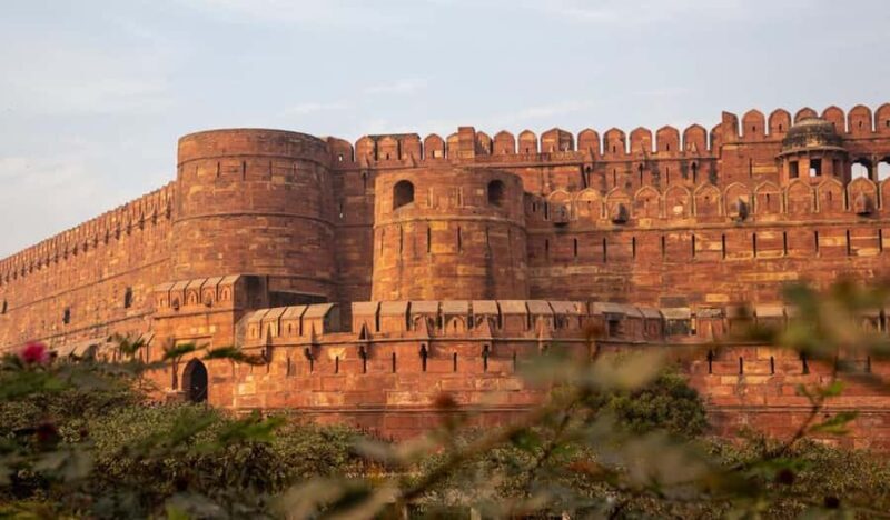 Agra : Fast Track Entry Ticket Agra Fort & Fatehpur Sikri - FAQs
