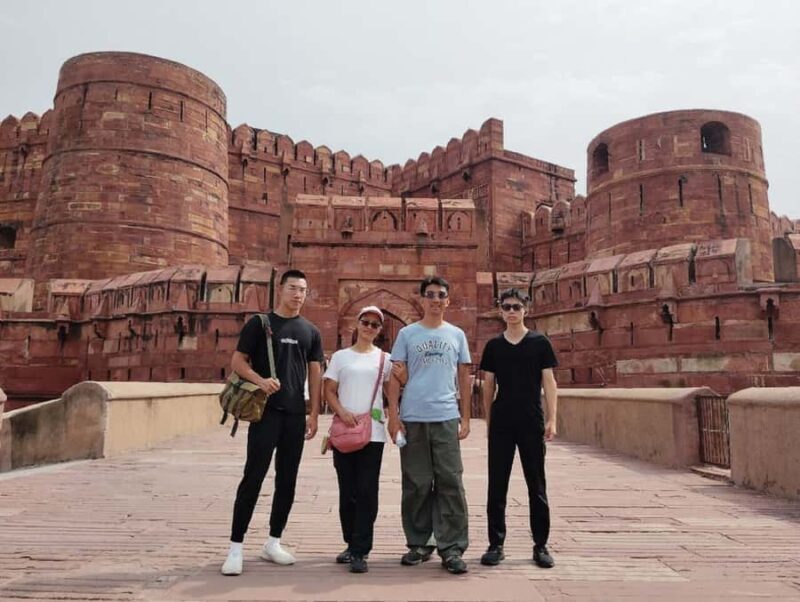 Agra Fort, Mehtab Bagh & I'timd-ud-Daulah Express Tickets - Key Points