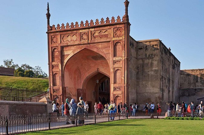 Agra Fort Skip-the-line ticket with Full Guided Tour - Who Is This Tour Best For?