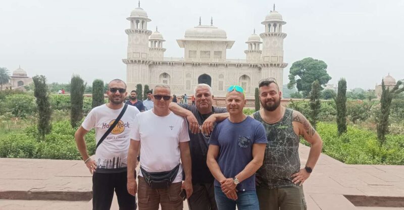 Agra : Full Day Sightseeing Tour Of Agra With Guide only - Discovering Agra’s Highlights with a Guided Tour