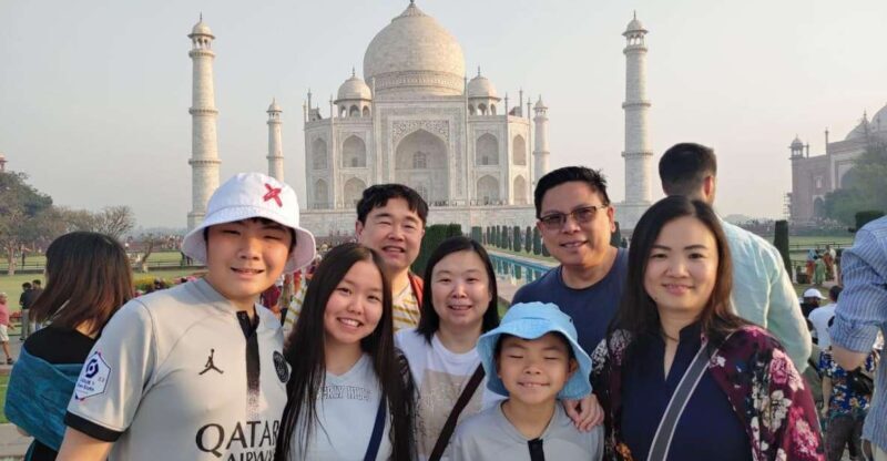 Agra: Guided Tour of Taj Mahal, Agra Fort and Fatehpur Sikri - Key Points