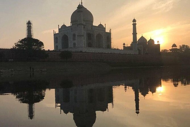 Agra : Live Tour Guide For Taj Mahal & Agra Fort - FAQ