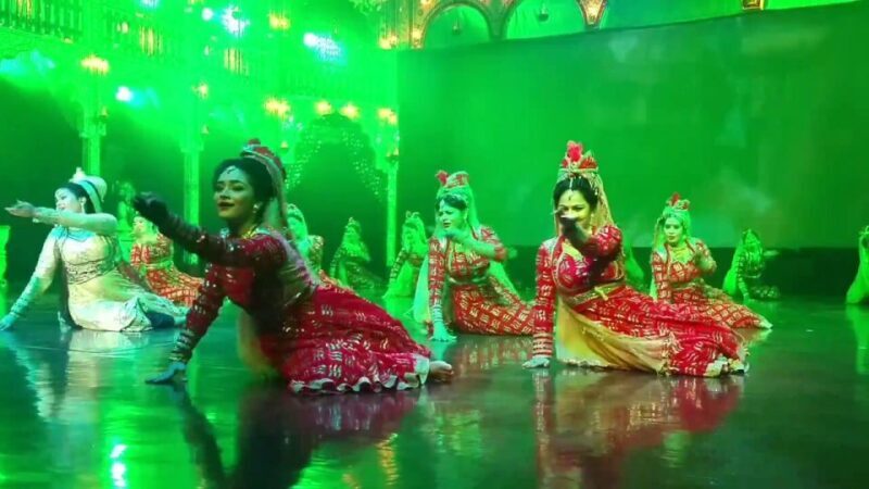 Agra: Mohabbat the Taj show tickets and agra transfers - The Sum Up: The Right Choice for a Cultural Peek in Agra