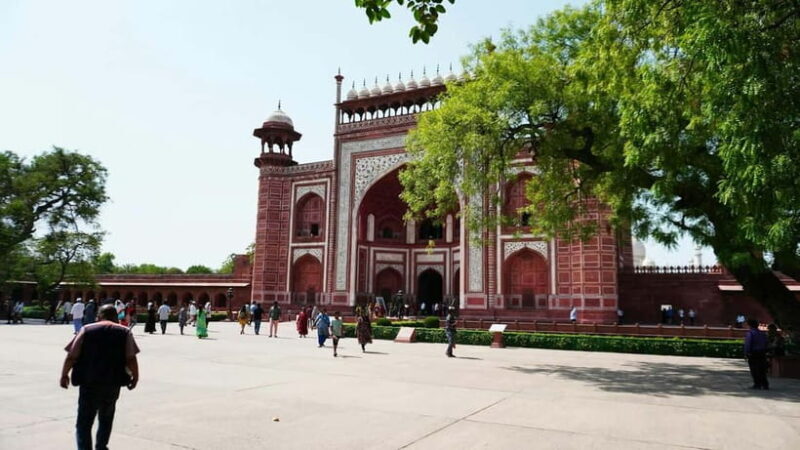 Agra: Private Sightseeing Half-Day Tour with Guide by Car - Who Would Love This Tour?