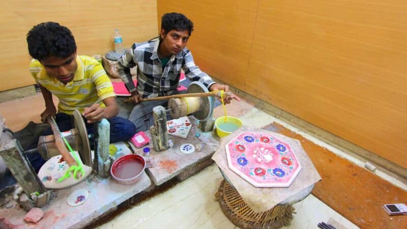 Agra: Shopping Tour with Marble Inlay Workshop & Souvenirs - Exploring the Itinerary in Detail