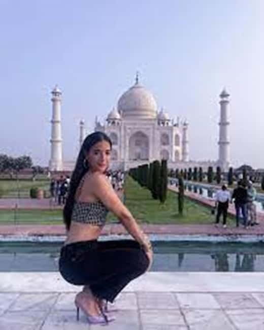 Agra: Skip-the-line entry ticket on Taj Mahal tour - Key Points