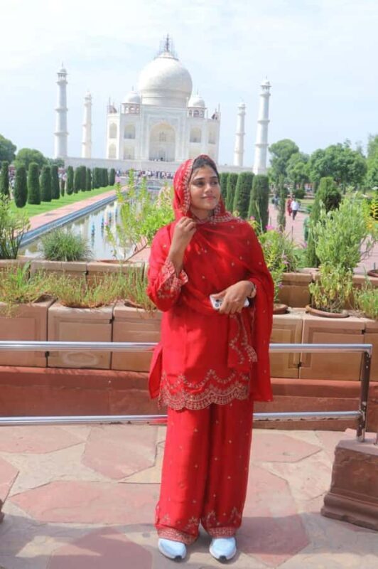 Agra: Skip-the-Line Taj Mahal & Agra Fort Guided Tour By Car - The Value of This Experience