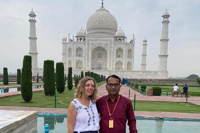 Agra Skip the Line Taj Mahal and Agra Fort Private Tour - Key Points