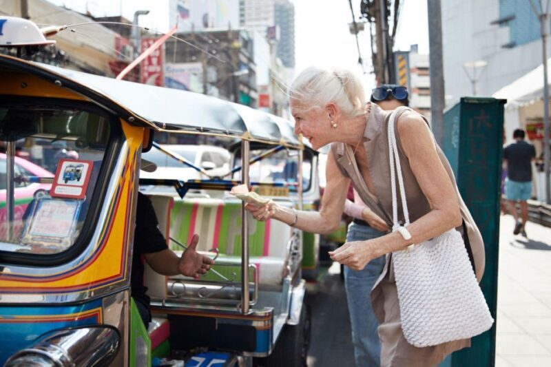 Agra: Skip The Line Taj Mahal Tour With Optional Tuk Tuk - Real Traveler Insights