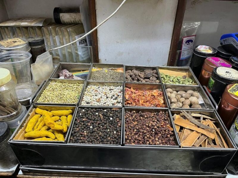 Agra: Street Food Tour with Spice Market on Tuk-Tuk Ride - Key Points