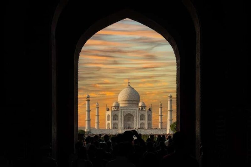 Agra: Sunrise of the Tajmahal with Skip-The-Line & Mausoleum - Key Points