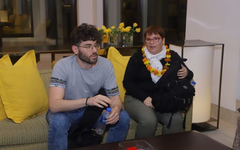 Agra: Sunrise Taj Mahal Tour with taj mahal full moon light - Key Points