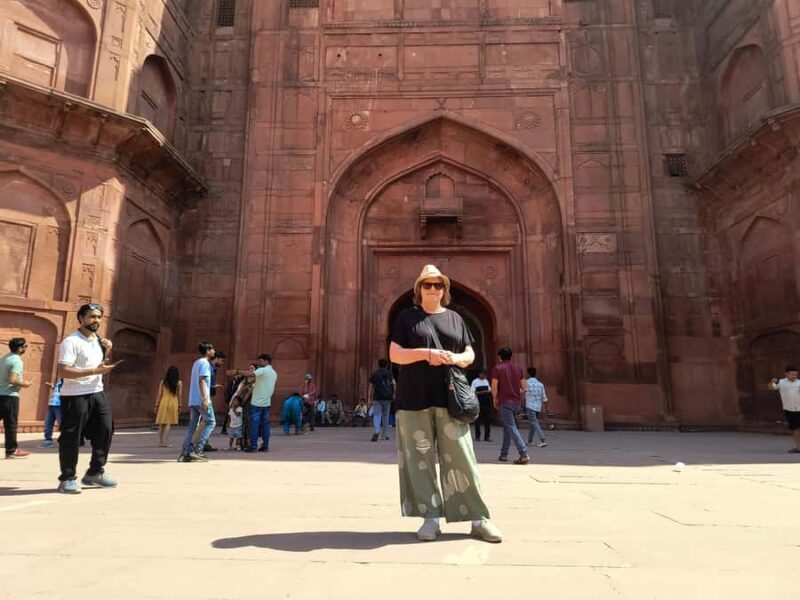 Agra: Taj Mahal & Agra Fort Day Tour with Tickets & Lunch - A Closer Look at the Tour Experience