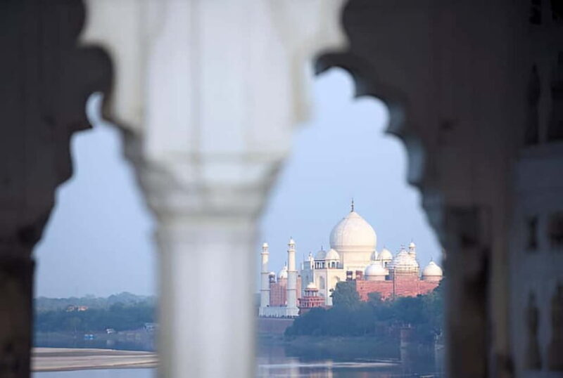 Agra: Taj Mahal, Agra Fort & Fatehpur Sikri Day Tour by Car - The Highlights of Fatehpur Sikri