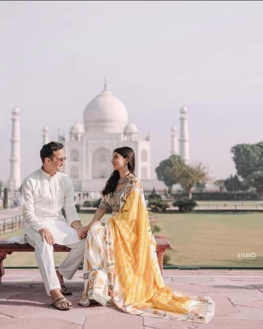 Agra: Taj Mahal & Agra Fort Tour in Traditional Attire - A Closer Look at the Tour Experience