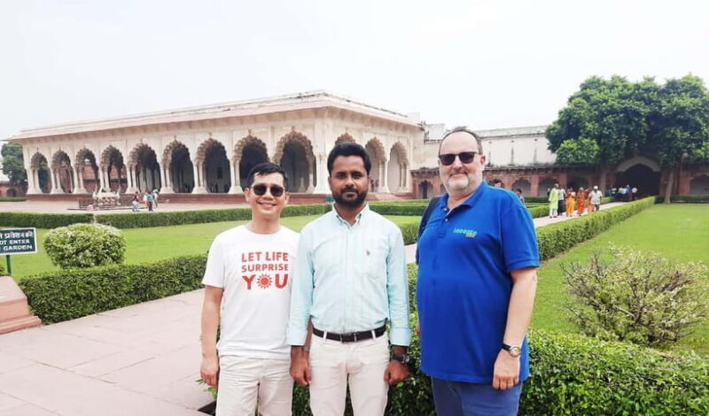 Agra: Taj Mahal and Agra Fort Skip-the-Line Guided Tour - Authentic Experiences and Tips from Past Travelers