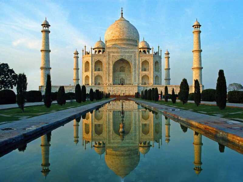 Agra: Taj Mahal and Mausoleum Guided Tour Skip-the-Line - What Sets This Tour Apart?